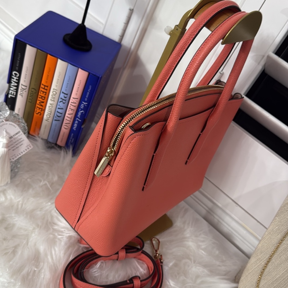 Kate Spade New York Multi-Compartment Leather Hand Bag - Picture 8 of 14